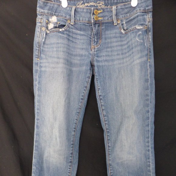 AMERICAN EAGLE, destroyed blue jeans, size 8 REG